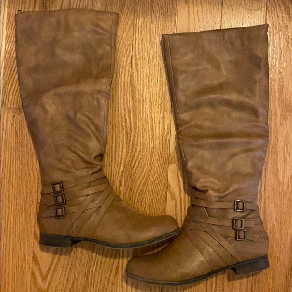 Brown boots
